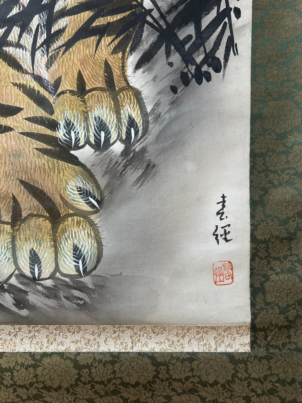 虎 ― 竹林を行く